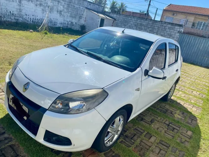 Renault Sandero Expression Hi-flex 1.6 8V 5P 2014