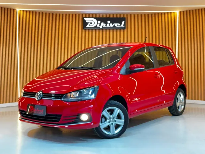 Volkswagen Fox Comfortline 1.6 Flex 8V 5P 2016