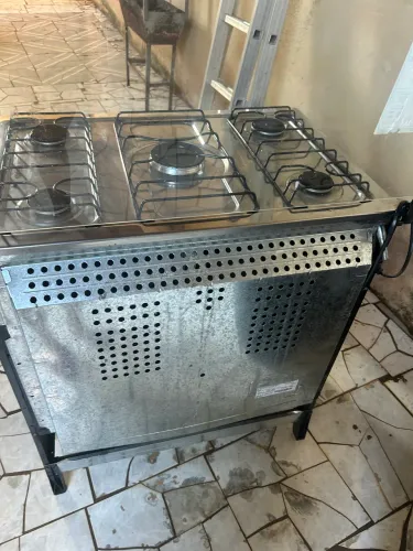 Vendo fogão
