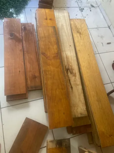 Madeira Pinho tamanhos variados 