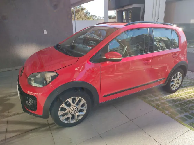 Volkswagen Up! Cross 1.0 TSI Total Flex 12V 5P 2016