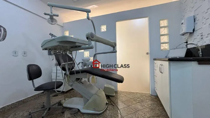Sala comercial pronta para consultório odontológico no coração de Vila Velha, 37 m² por R$