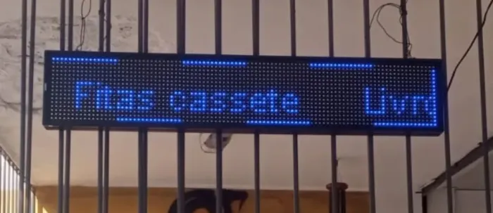 Letreiro digital de LED
