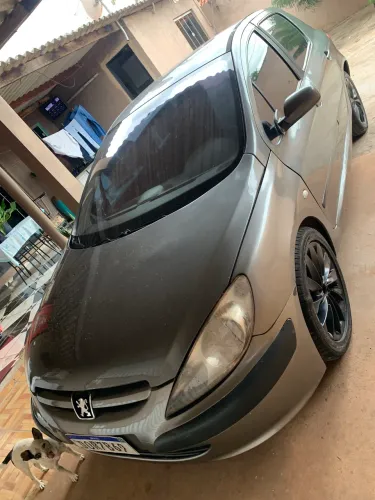 Peugeot 307 Soleil/ Presence 1.6/1.6 Flex 16V 5P 2004