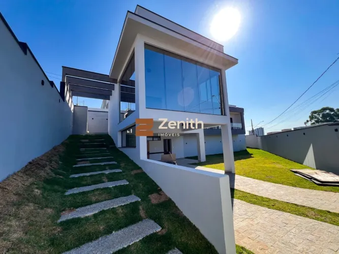 Casa com 3 quartos e uma suíte no Serra Morena