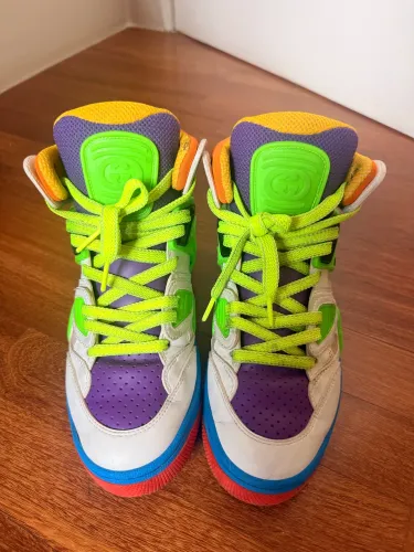 Tênis Gucci Basket High original, modelo multicolor super estiloso e difícil de encontrar