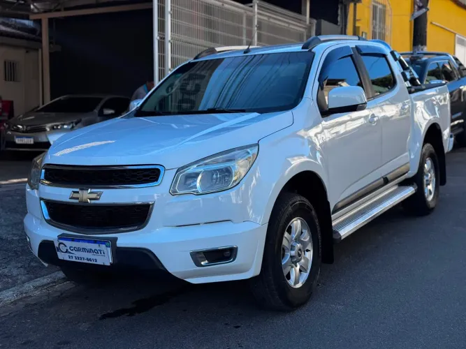 Chevrolet S10 Pick-up LT 2.8 TDI 4X4 CD Diesel 2015