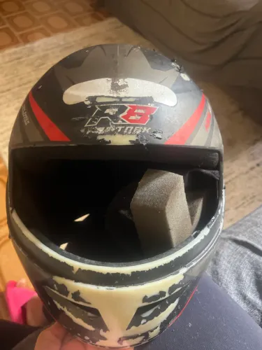 Capacete usado TAM 56