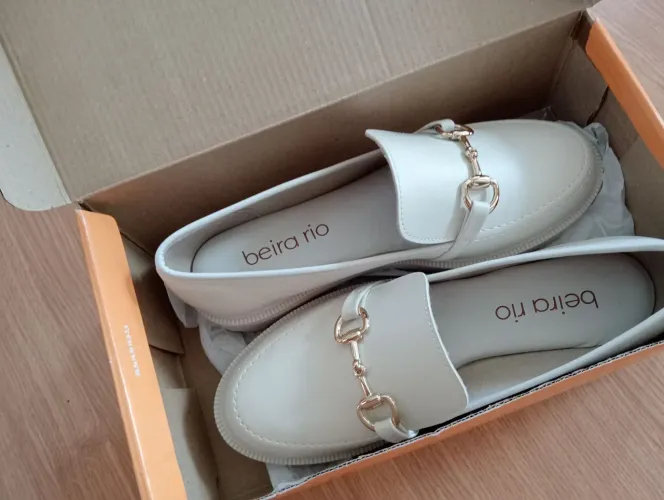 Vendo sapato mocassim feminino