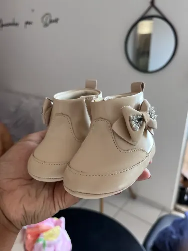 Bota para menina