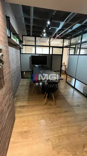 Conjunto Comercial Mobiliado