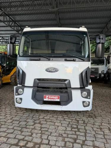 Ford Cargo 1319 Chassi 2013