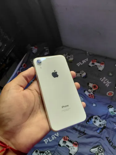 Vendo iphone XR 64gb em ótimo estado!