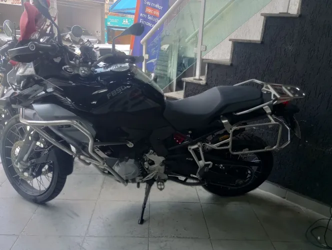 BMW F850 