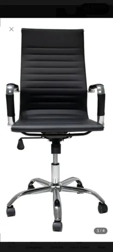 Cadeira De Escritorio Presidente Charles Eames Giratoria 
