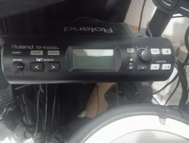 Módulo Roland td4