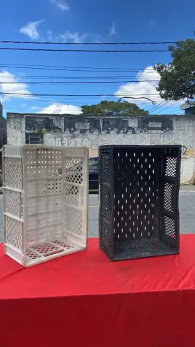 Caixa de plástico 