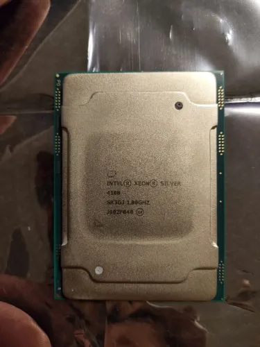 processador para servidores Intel Xeon Silver 4108