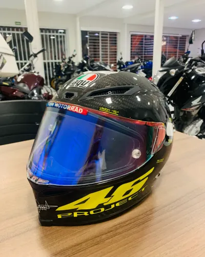 CAPACETE AGV PROJECT 46 TAMANHO 59-60 IMPECÁVEL