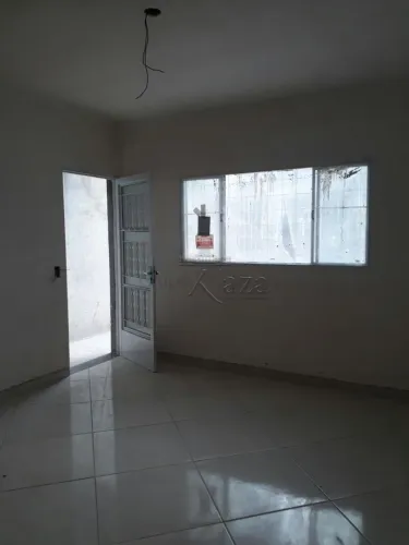 Oportunidade - Casa Sobrado - Jardim Interlagos - 3 Dormitórios - 100m².
