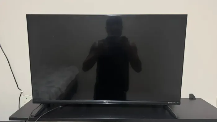 2 TVS UMA SONY E UMA PHILCO AMBAS 32?
