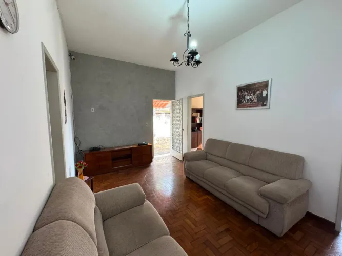 Casa para Locação - Bairro Lagoinha/BH