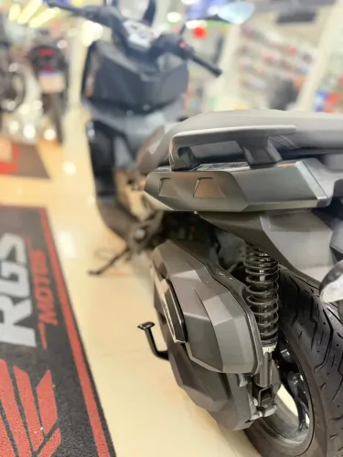 Moto BMW c400X