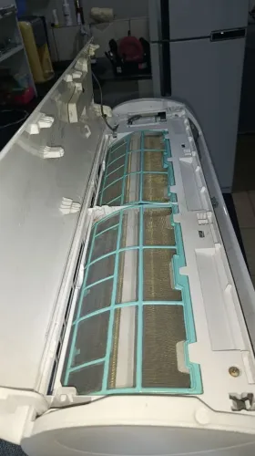 Vende-se condicionador de ar do tipo split