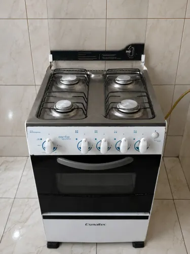 Fogão de 4 bocas