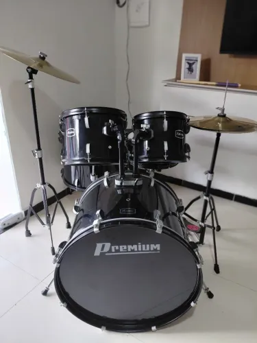 Bateria Premium Dx722 Bk Preta Com Banco E Pratos