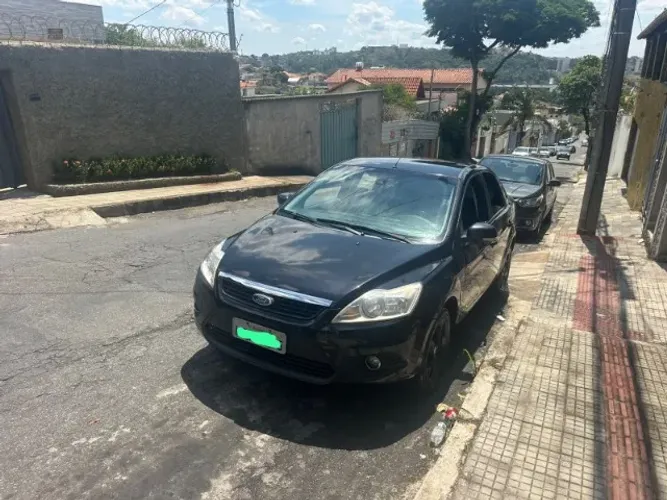 Ford Focus Sedan 2.0 16v/2.0 16V Flex 4P 2011