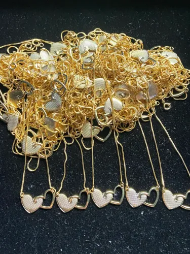 LOTE DE ESTOQUE COM 60 COLARES VENEZIANAS COM CORAÇÃO DUPLO TRABALHADO OURO 18K