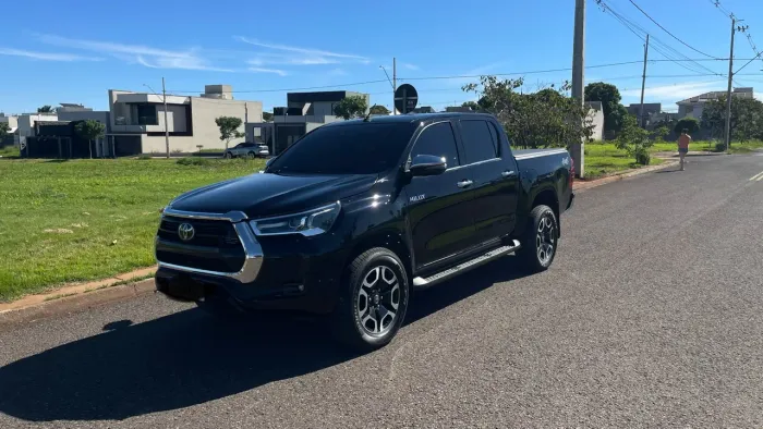 Toyota Hilux CD SRX 4X4 2.8 TDI 16V Diesel Aut. 2021