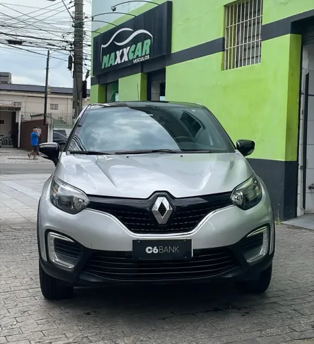Renault Captur 1.6 Automático Completa Único dono