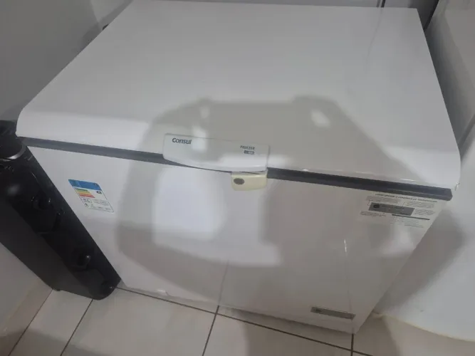 Freezer Consul horizontal 309lt