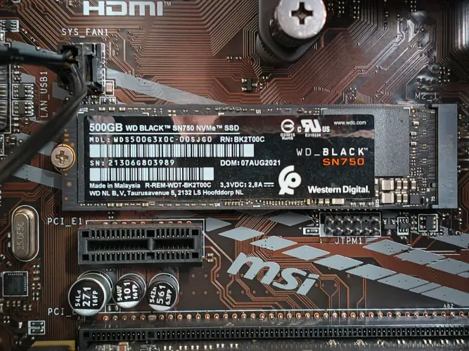 SSD NVME Western Digital Black SN750 Pci-e 3x4 - Leitura 3400 Mbs Gravação 2600 Mbs