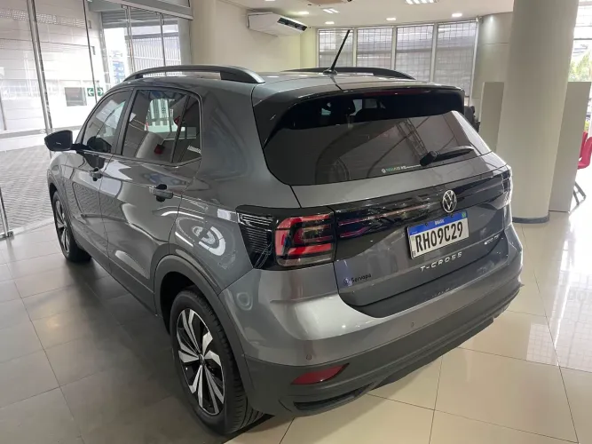 Volkswagen T-Cross 1.0 TSI Flex 12V 5P Aut. 2024