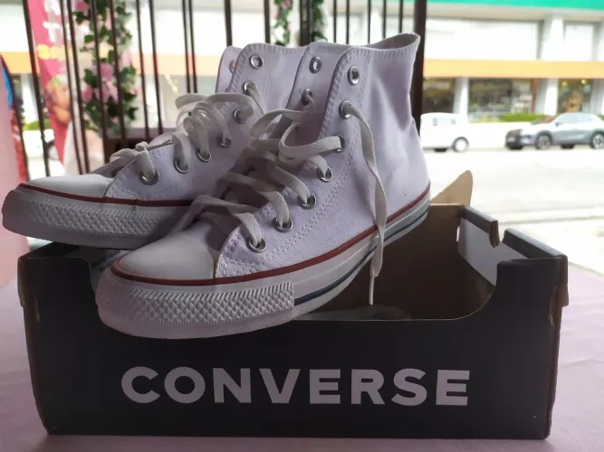 Tênis cano alto branco All star Chuck tylor novo