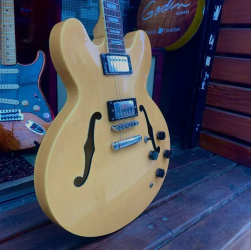 Guitarra semi acústica clark csa 400