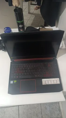 Vendo meu Notebook Antigo Acer Nitro 5 Usado