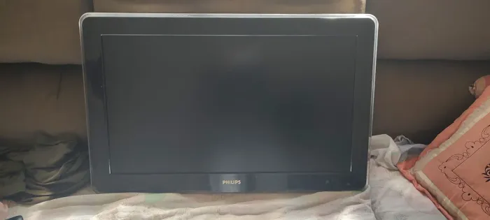 Tv Philips 32 polegadas funciona tudo normal
