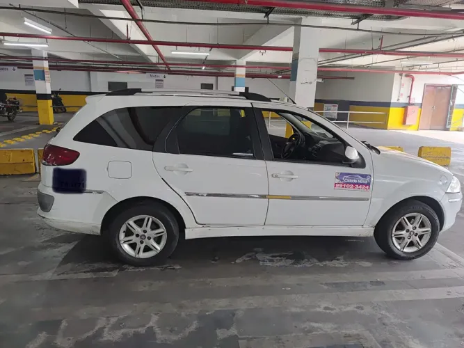 Fiat Palio Week. Attractive 1.4 Fire Flex 8V 2015