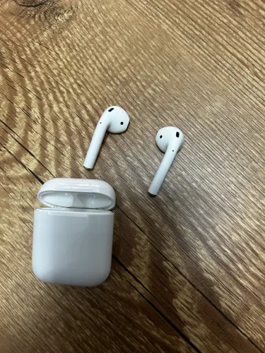 Apple AirPods (2a geração)