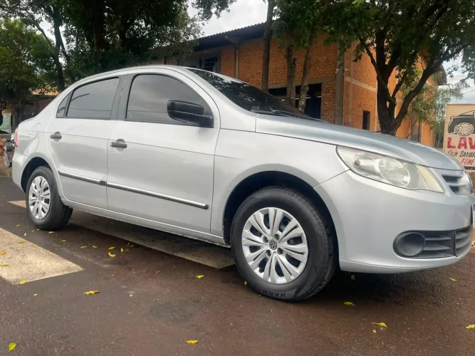 Volkswagen Voyage Comf/highli. 1.6 MI T.flex 8V 4P 2012