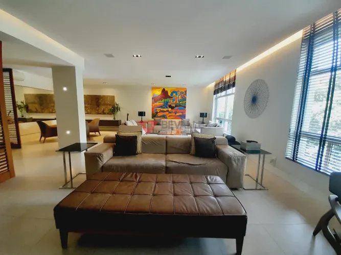 Apartamento à Venda em Botafogo RJ, 202m², 3 Quartos, 1 Suíte
