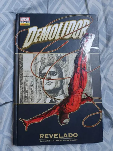 Estou vendendo a hq demolidor revelado e demolidor homem sem medo(Marvel de bolso)