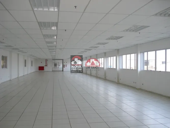 Comercial Galpão em Condomínio em São José dos Campos