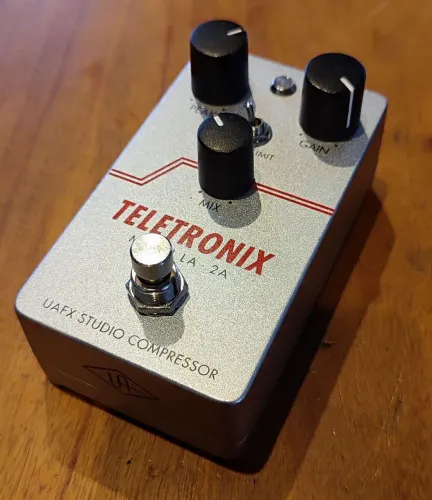 Pedal Compressor UAFX LA-2A Teletronix