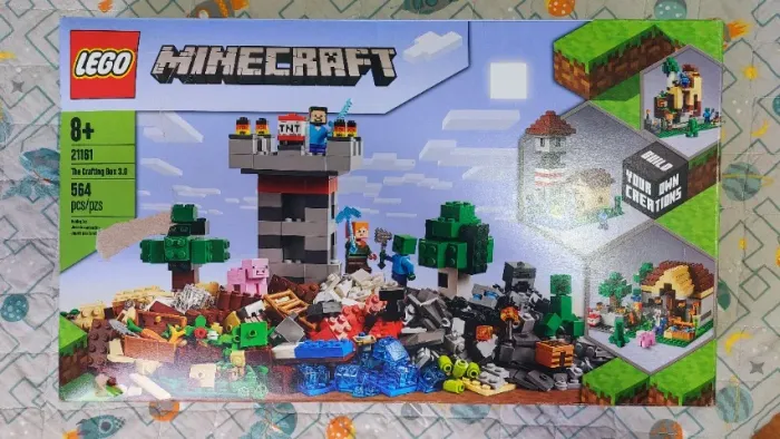 Lego Minecraft The Crafting Box 3.0