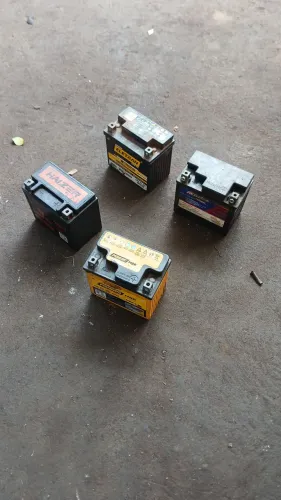 Bateria usada de moto